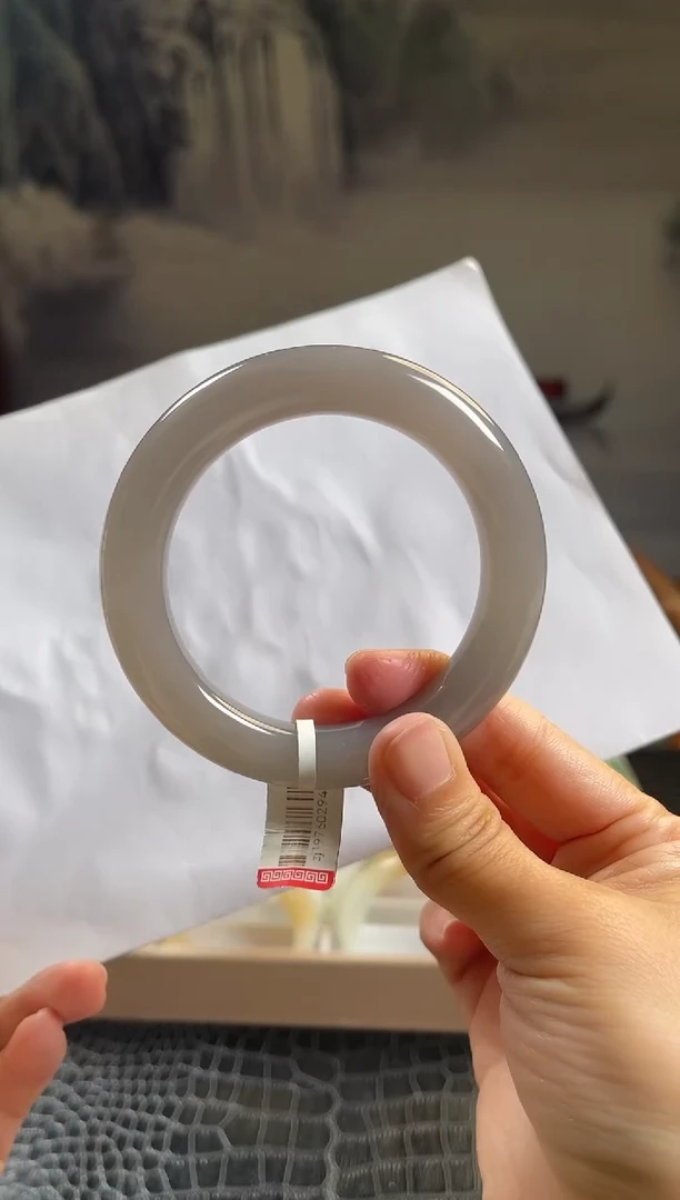 未镶嵌手镯和田玉56-57圈口