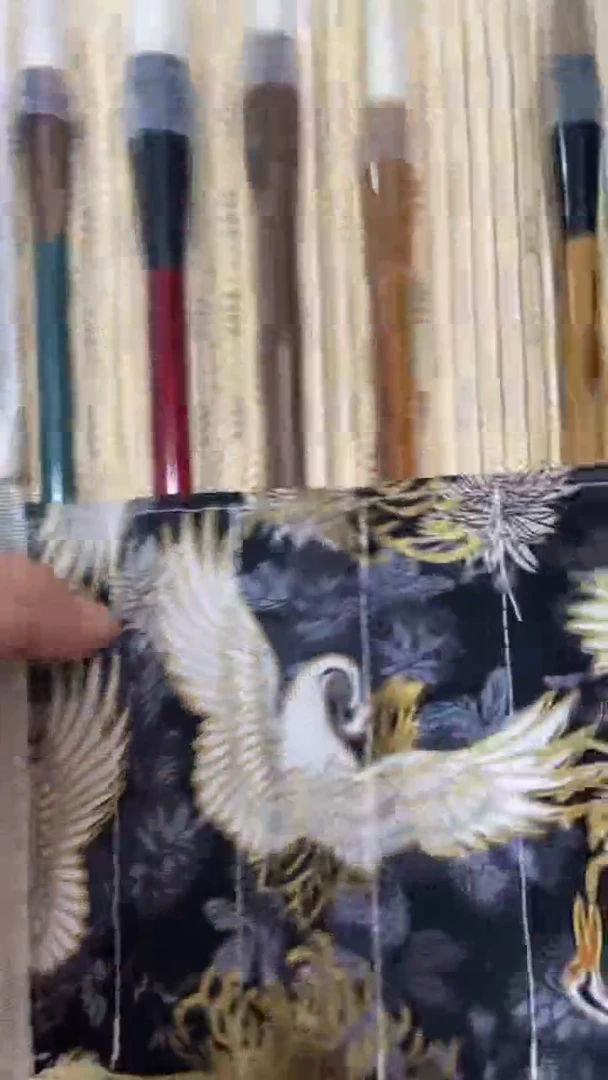 瓷片闪购商品  如图所示