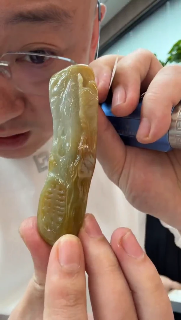 未镶嵌挂件翡翠A货翡翠孤品国雕谢林工