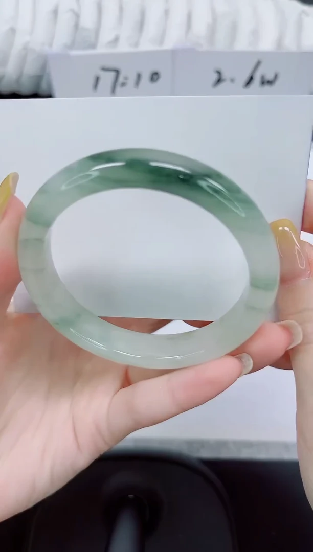 石英质玉手镯未镶嵌208