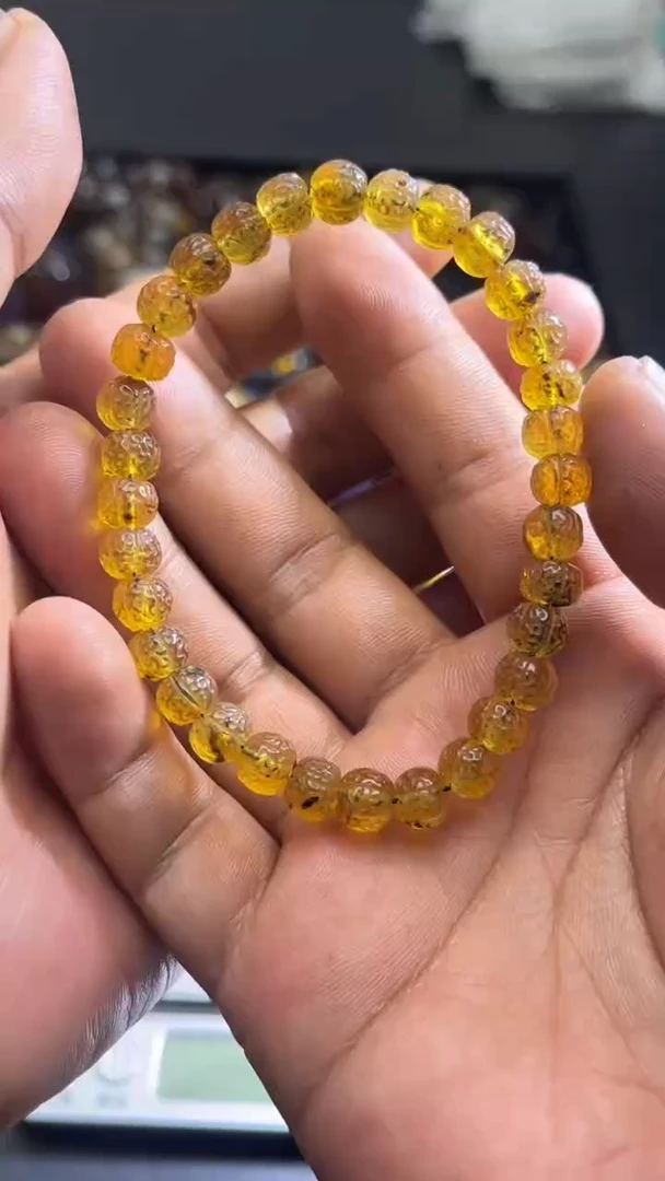 裸石琥珀未镶嵌23