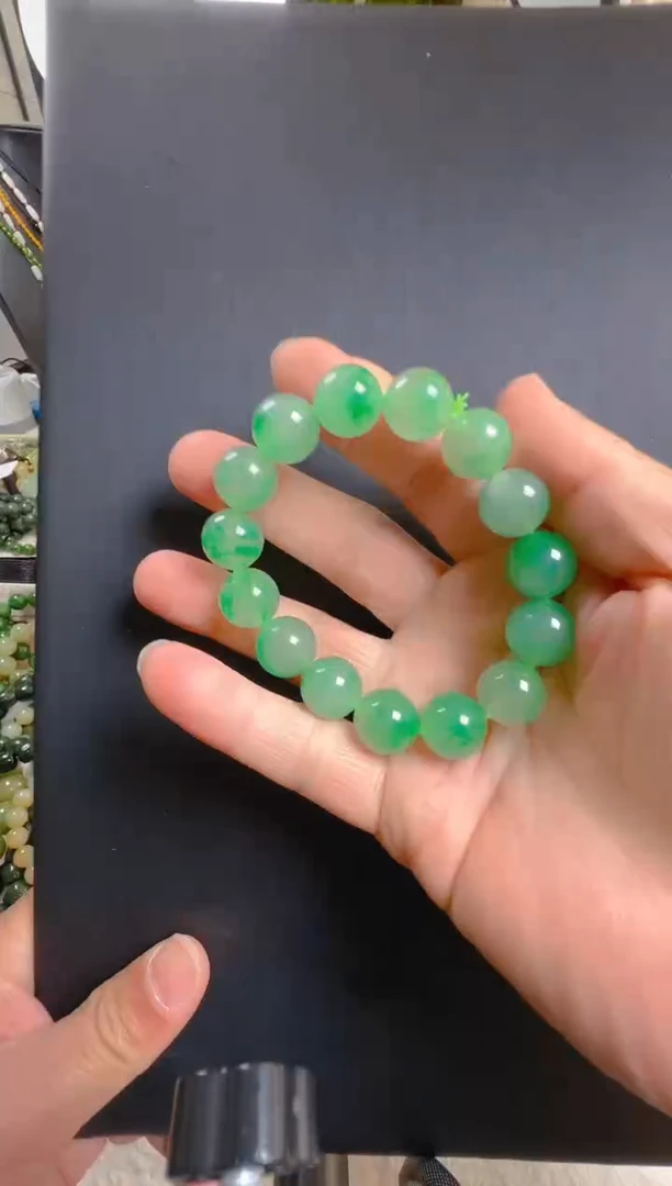未镶嵌手串石英质玉石英质玉非洲翠