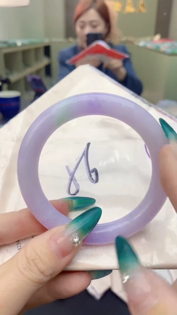 【闪购商品】翡翠手镯未镶嵌1035130433