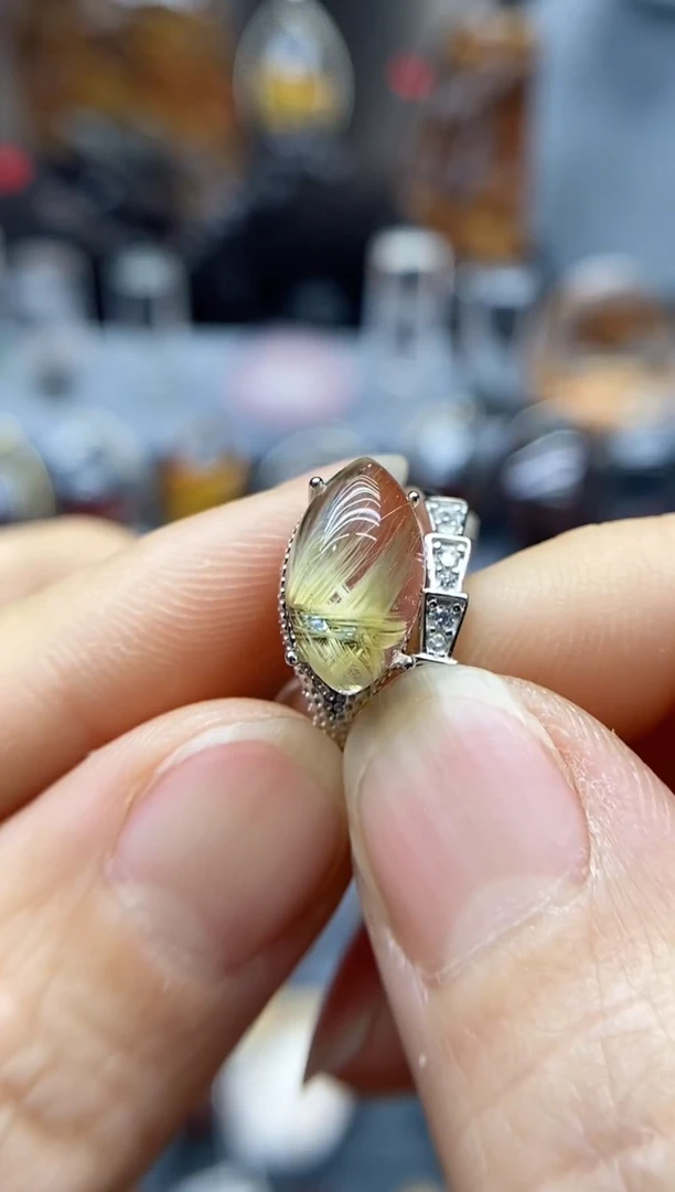 【闪购商品】水晶戒指银S925镶嵌水晶水晶