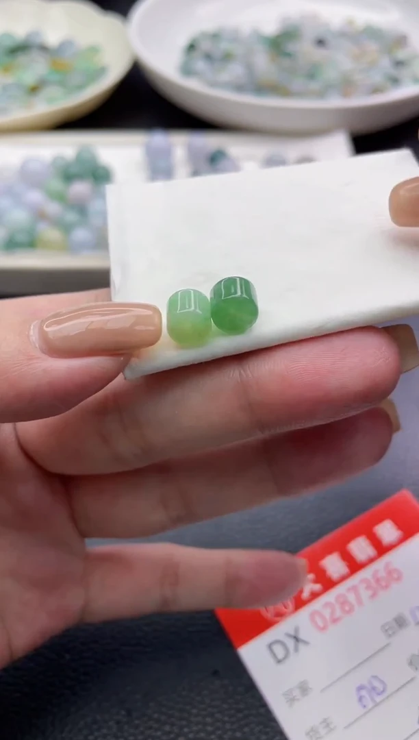 未镶嵌定制翡翠梦****)珠子