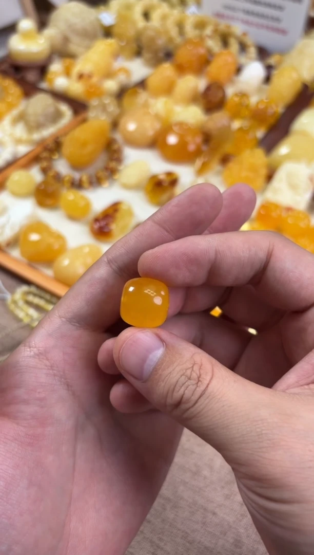 裸石蜜蜡未镶嵌s*墩子