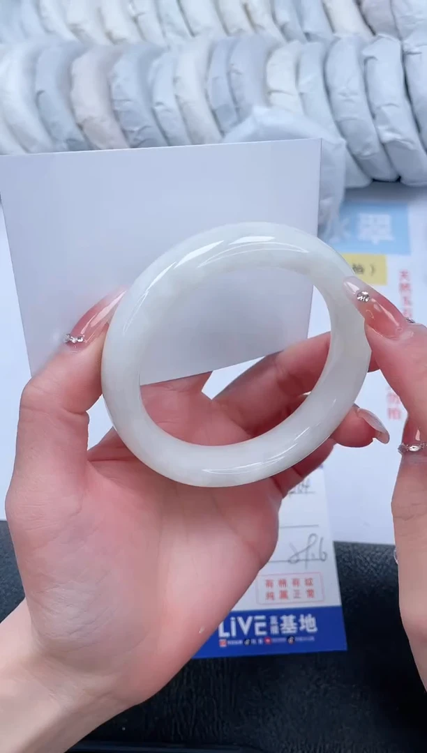 【闪购商品】和田玉手镯未镶嵌T264-59.6