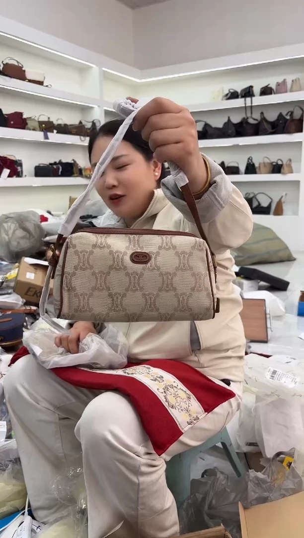 织物琪老板女包超好看商品图片下单