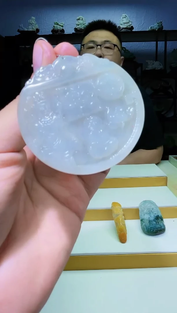 定制翡翠未镶嵌毛货05100075