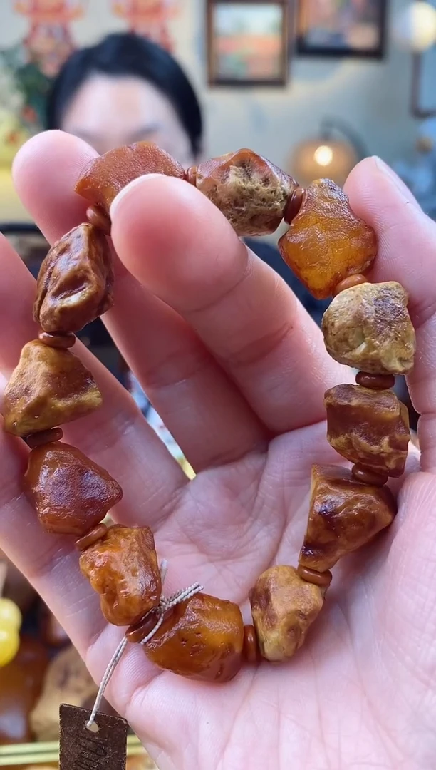 【闪购商品】琥珀手串未镶嵌手串