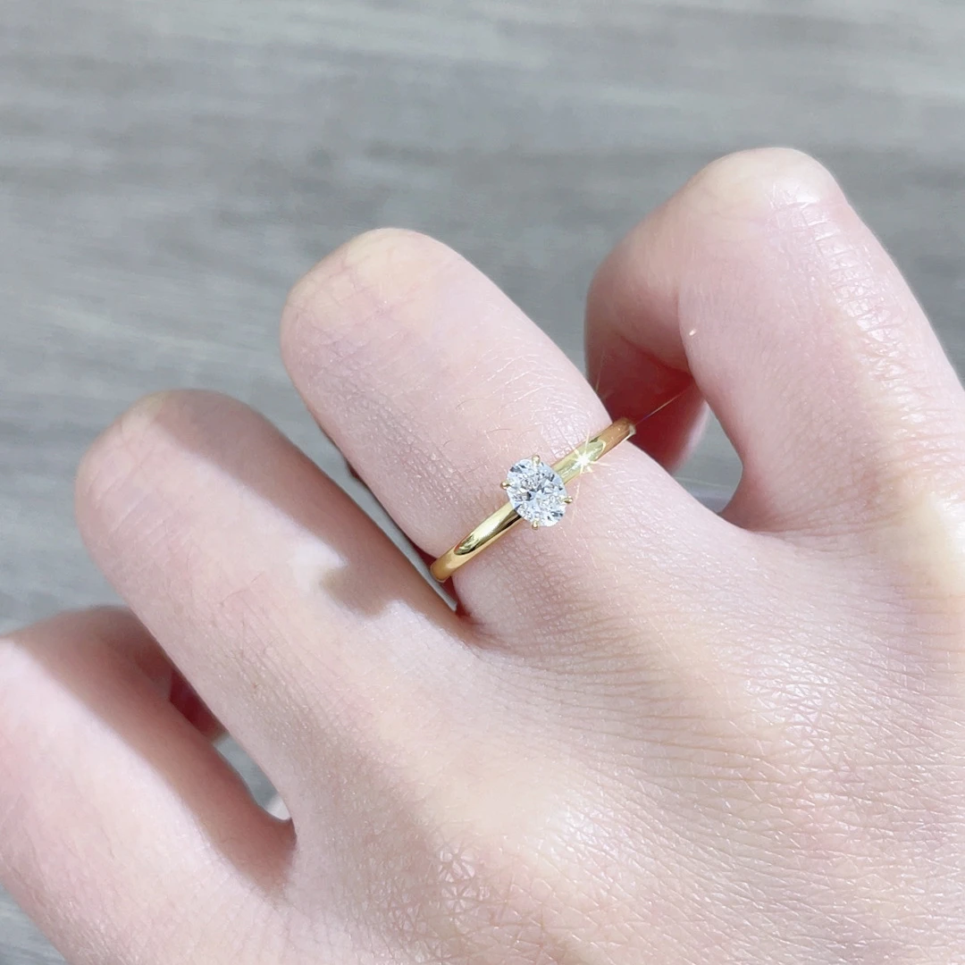 18k30分椭圆形天然钻石戒指DS24110178