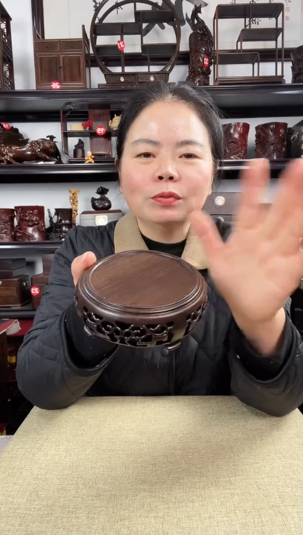 木黑圆新老李红木工艺品