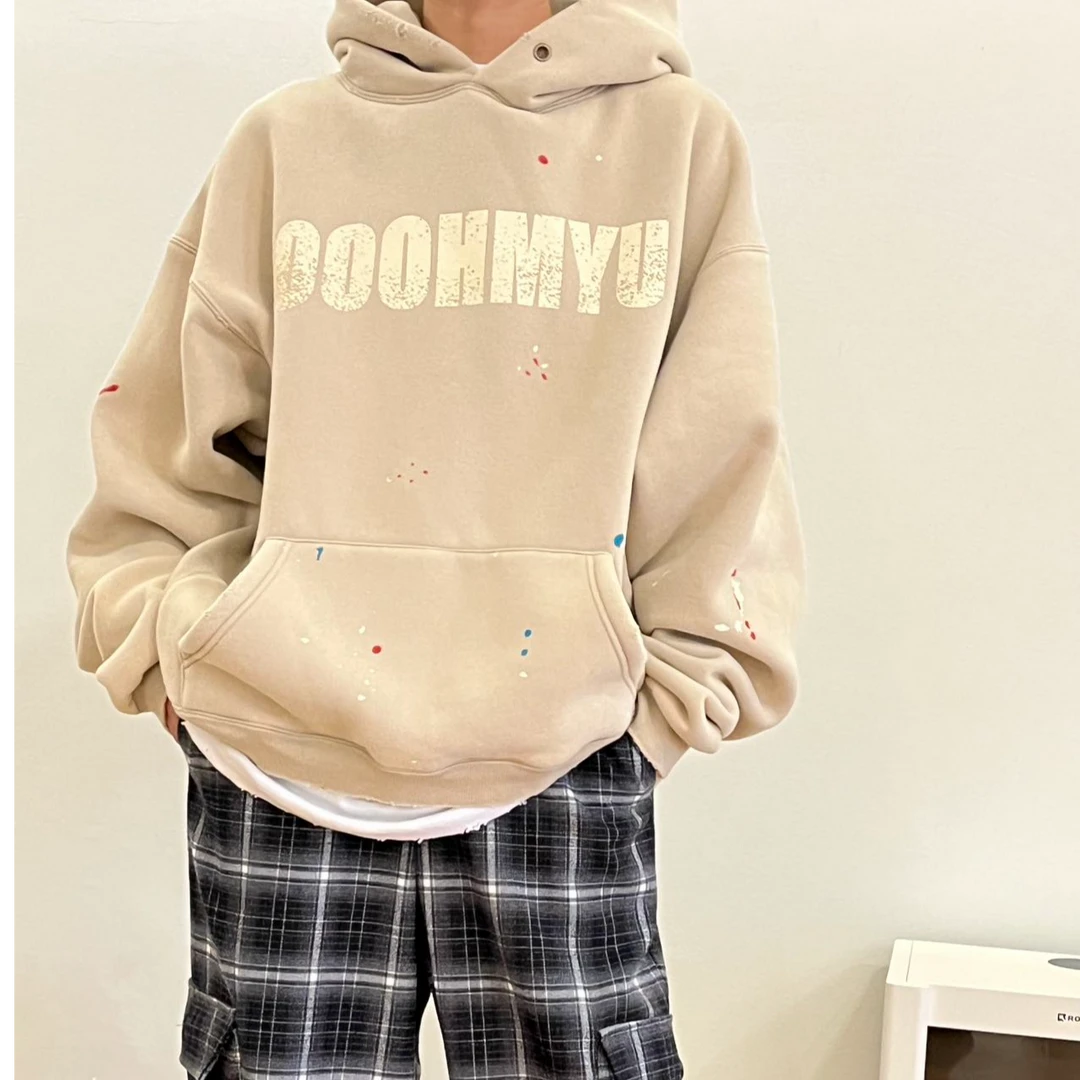【喜家】-2025冬季新款高品质前后字母喷绘加绒连帽卫衣245005