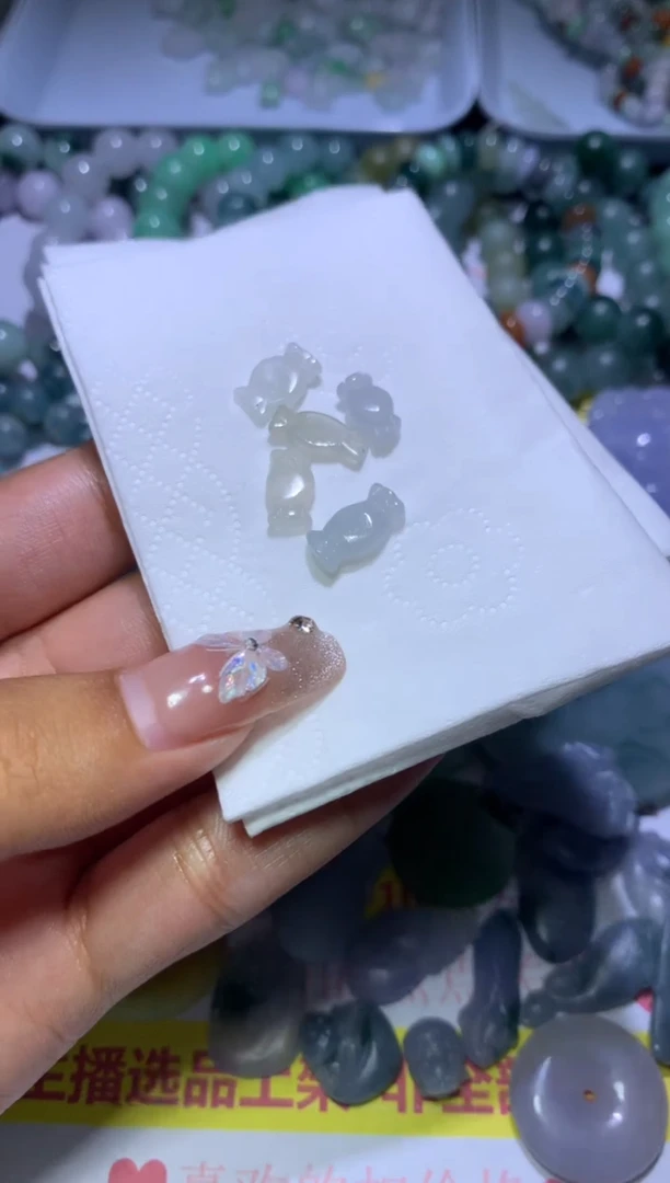 【闪购商品】定制翡翠未镶嵌CXX004528