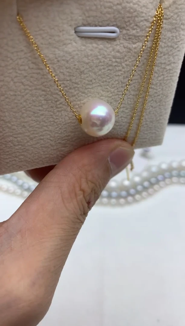 18K金镶嵌ff淡水珍珠白珠吊坠(赠链）路路通11~12mm