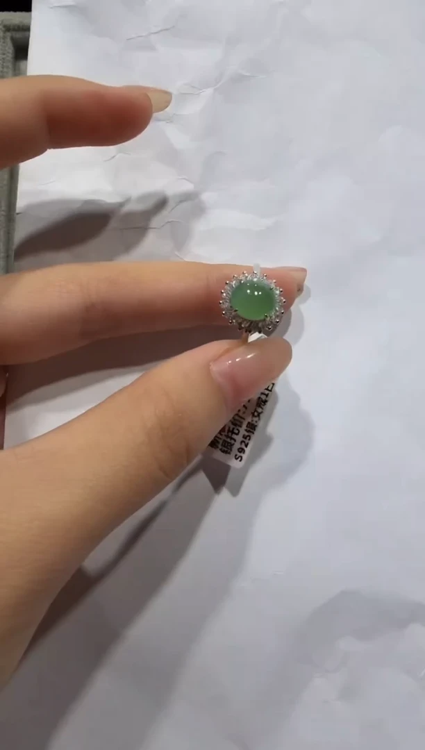 银S925镶嵌戒指翡翠缅甸A货翡翠戒指