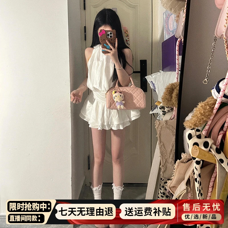 白色无袖挂脖连衣裙子女夏天2025新款财阀千金甜美蛋糕裙收腰短裙