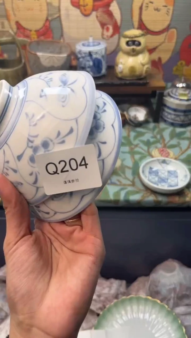 瓷片可*    Q204