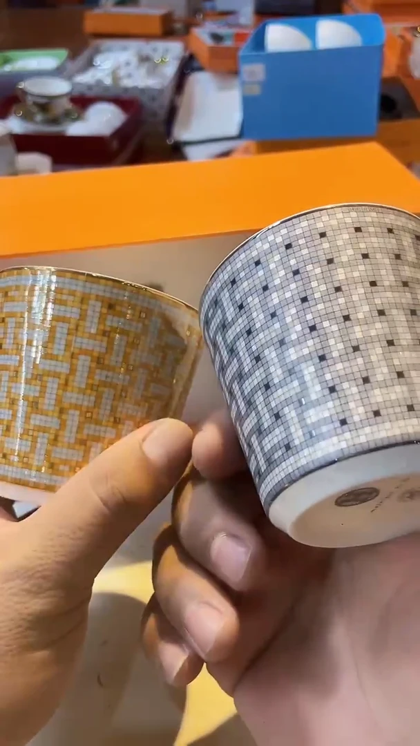 杯鸿辉家品牌瓷器，京东包邮！