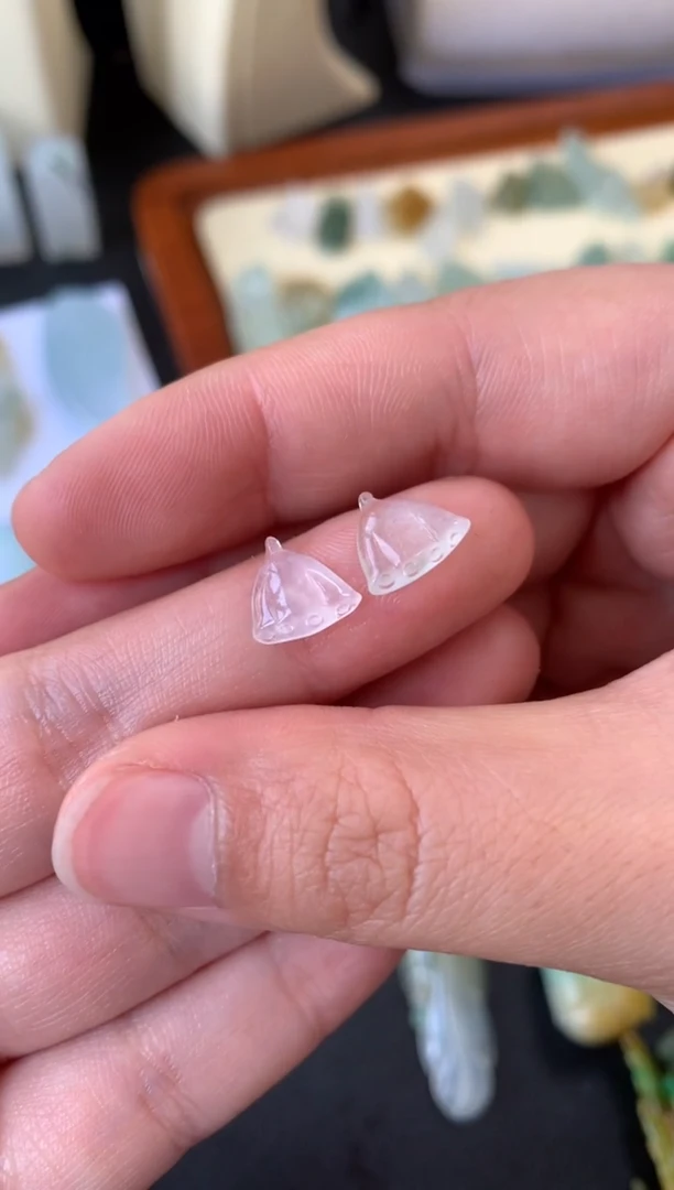 【闪购商品】定制翡翠未镶嵌翡翠