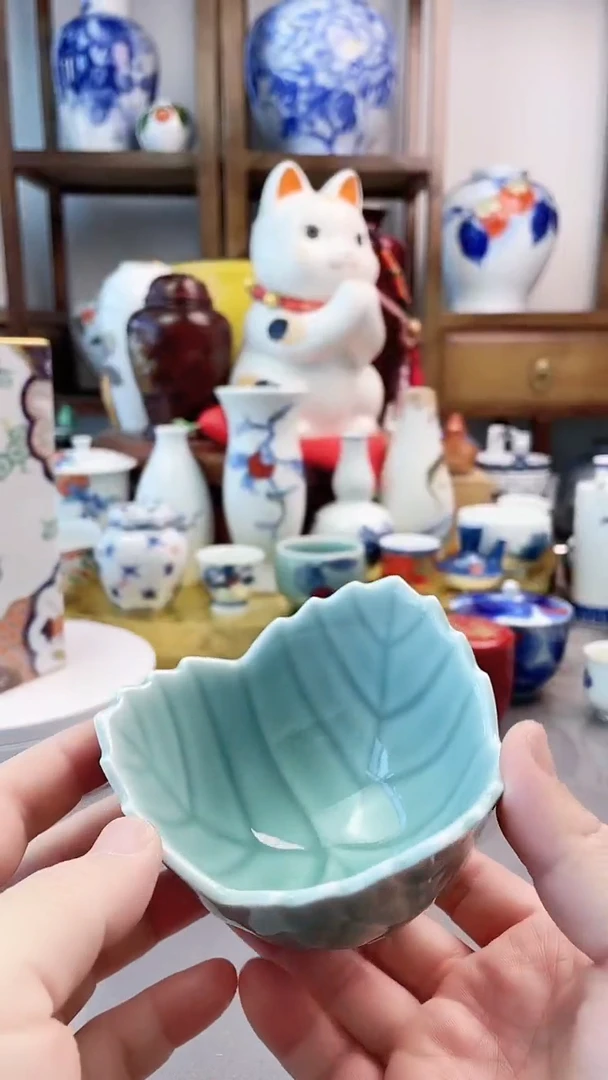 盘虎仙青瓷三足钵（微瑕）