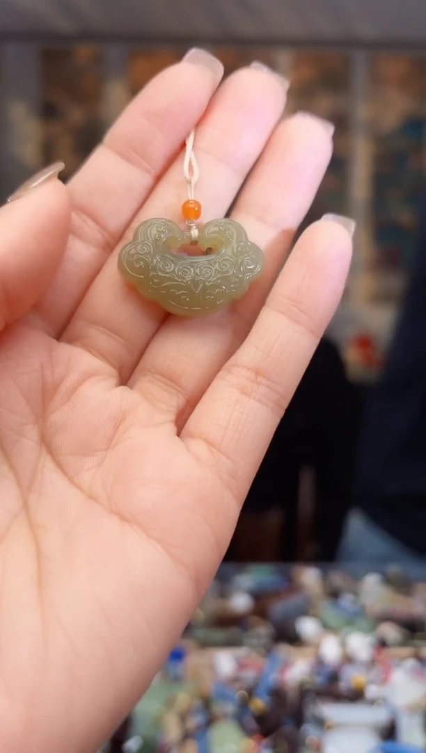 【闪购商品】和田玉挂件未镶嵌拍一发一