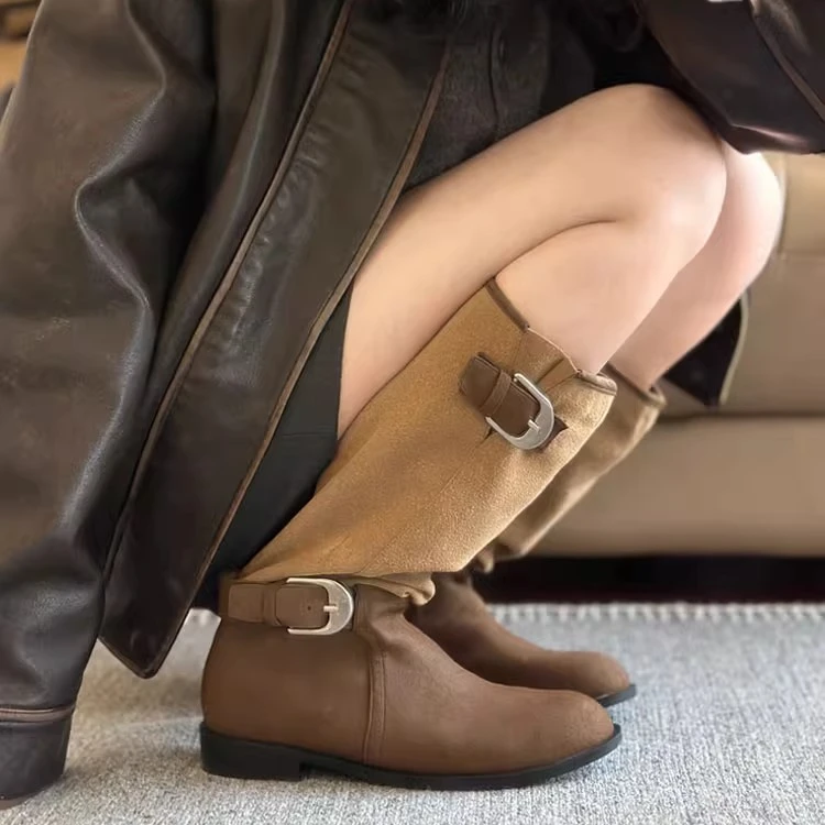 牛皮版~复古皮带扣圆头中筒靴秋冬款美拉德绒皮堆堆靴褶皱长靴女