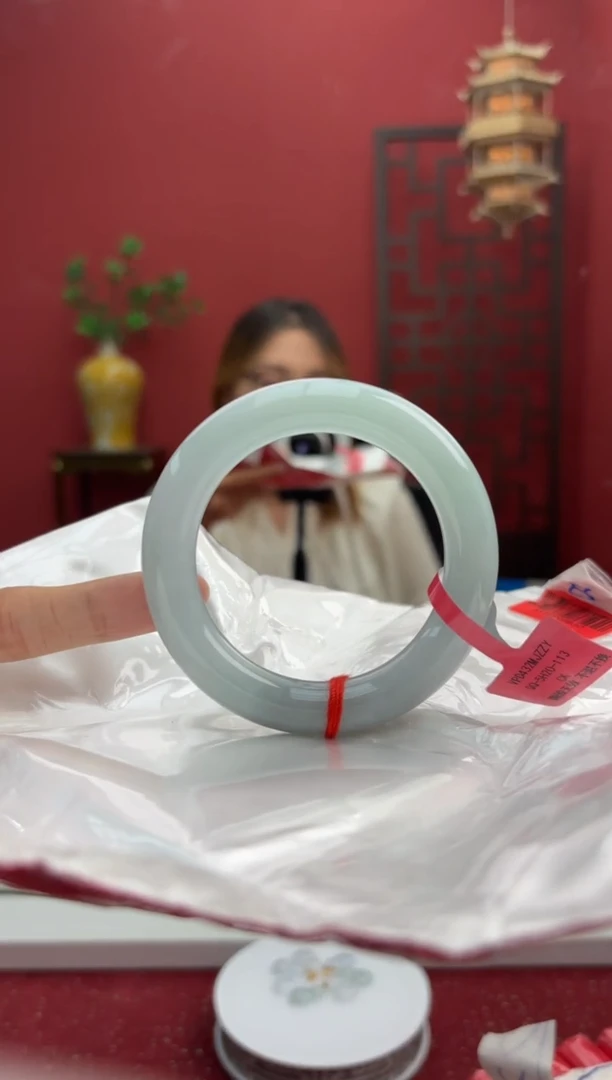 未镶嵌手镯（圆镯）翡翠翡翠手镯3