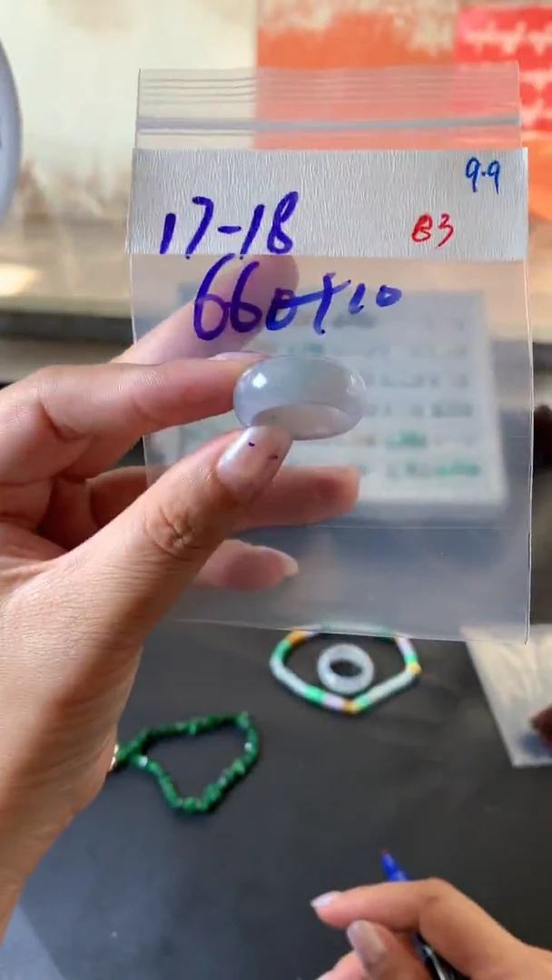 未镶嵌定制翡翠毛货需精细抛光拍一发一