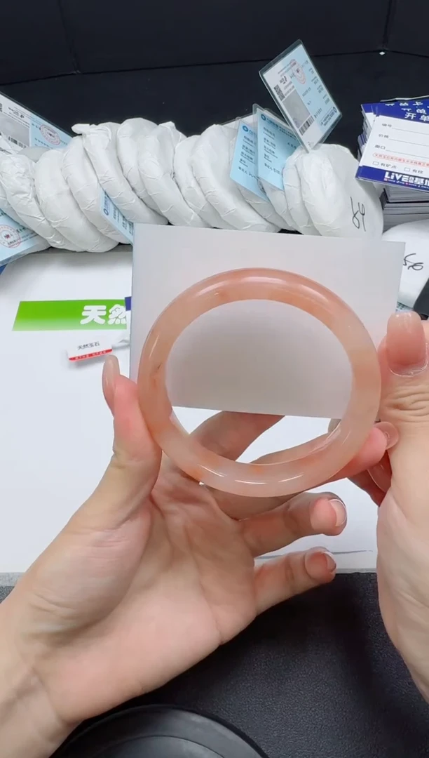 未镶嵌手镯石英质玉020-5859