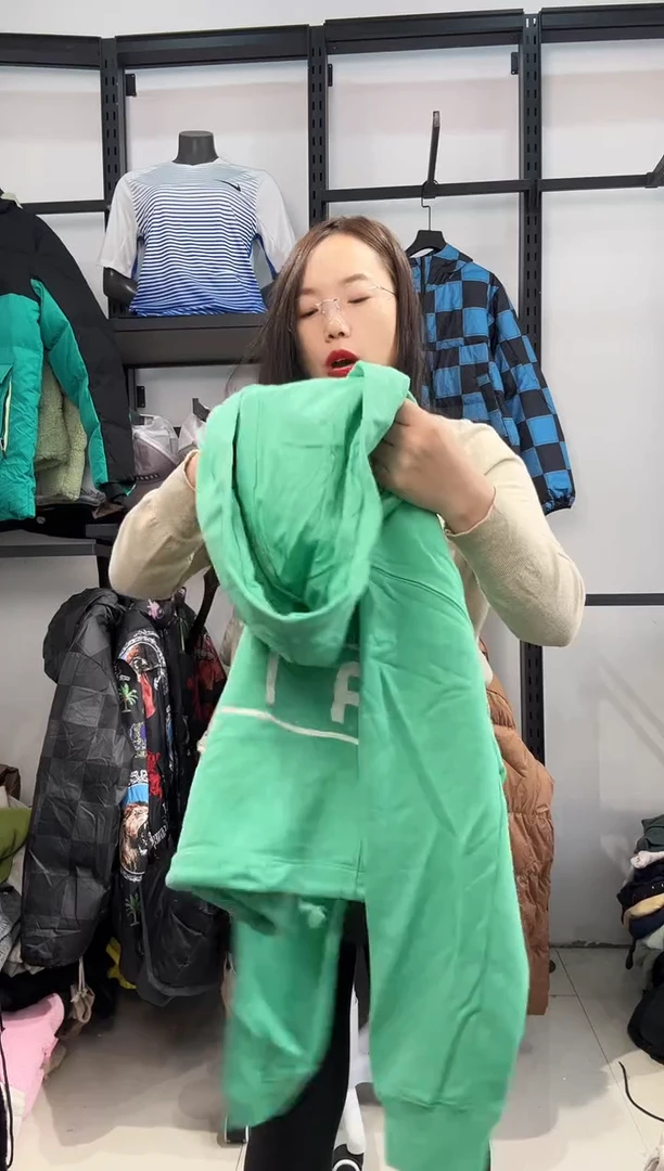 2191 闪购编码  运动卫衣裤以直播间过款为准 尺码  ·  160