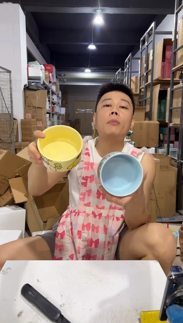 瓷片布丁狗碗加玉桂狗碗