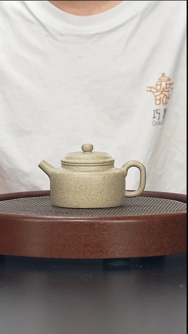 茶壶紫砂德中-黑段-全手工无添加-190cc（完美品）