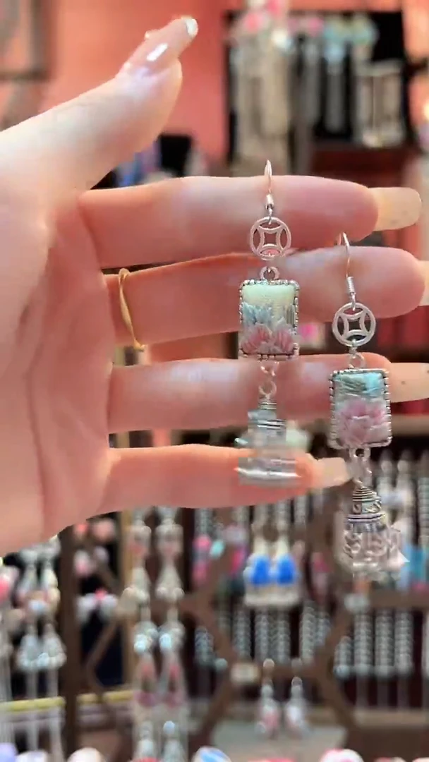 织绣云织谣民族风精美饰品  222