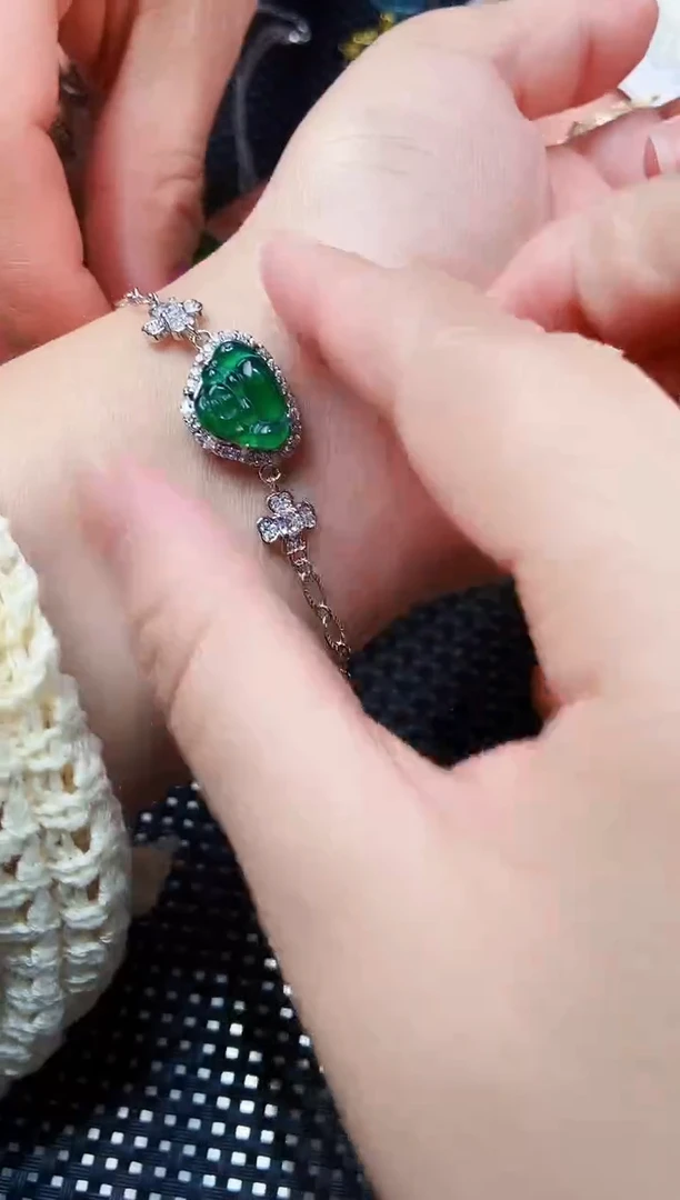 【闪购商品】翡翠手链未镶嵌11111111