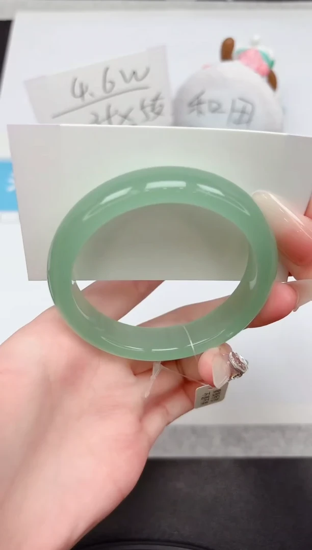 石英质玉手镯未镶嵌P165-57.8