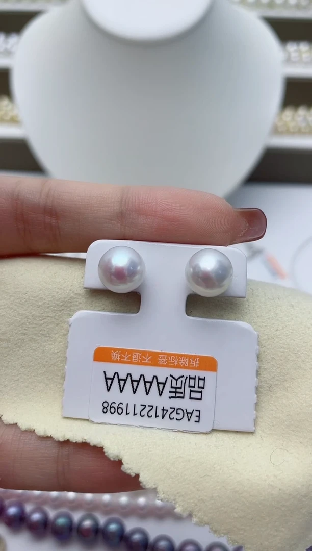 【闪购商品】淡水珍珠耳饰银S925镶嵌W72