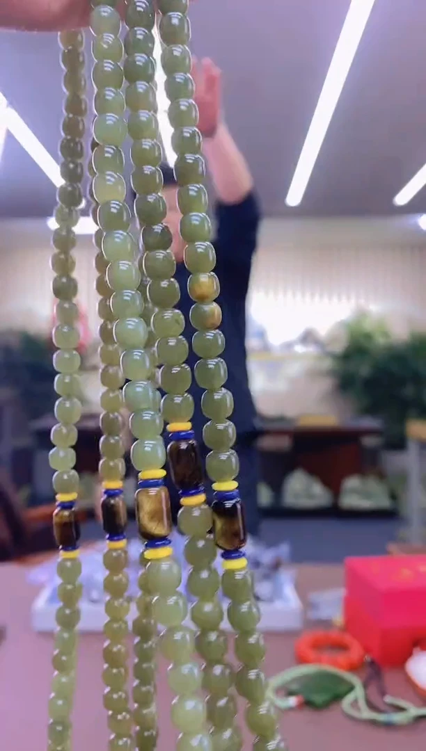 【闪购商品】和田玉项链未镶嵌多样式发货随机发一