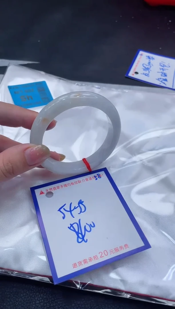 翡翠手镯未镶嵌1111111111