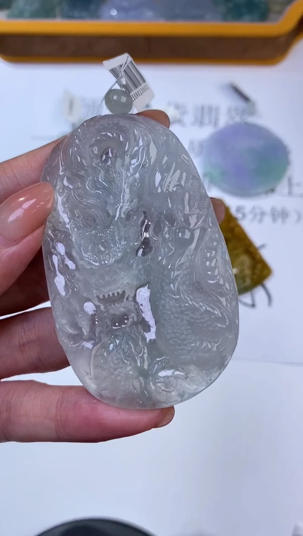 未镶嵌挂件翡翠300189    多人