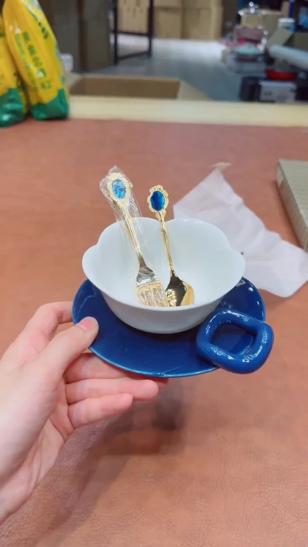 小狐狸精选日瓷器
