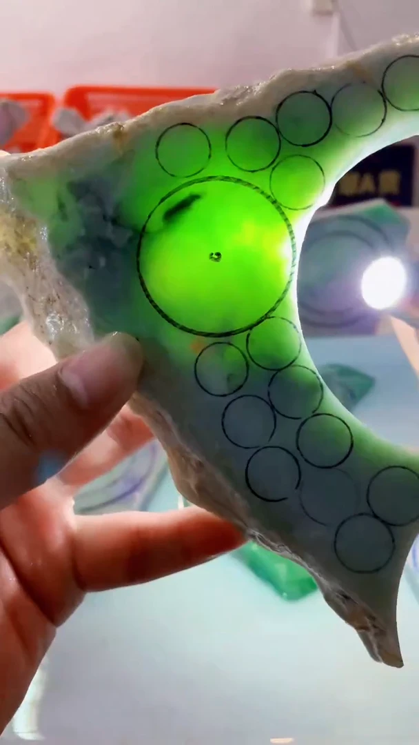 颈饰未镶嵌翡翠缅甸A货翡翠尚731
