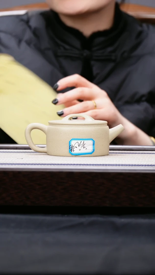 【闪购商品】紫砂茶壶微瑕 本山绿 汉瓦壶  付健陪