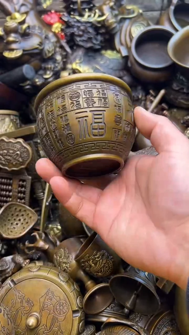 精美铜器，点击下单