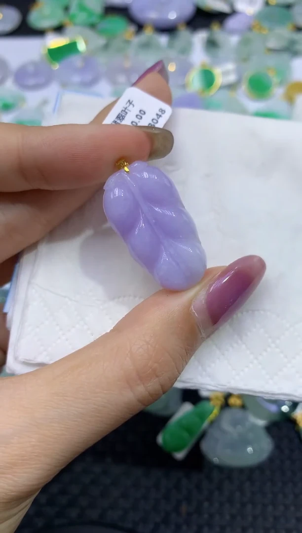 颈饰18K金镶嵌翡翠天然缅甸翡翠A货