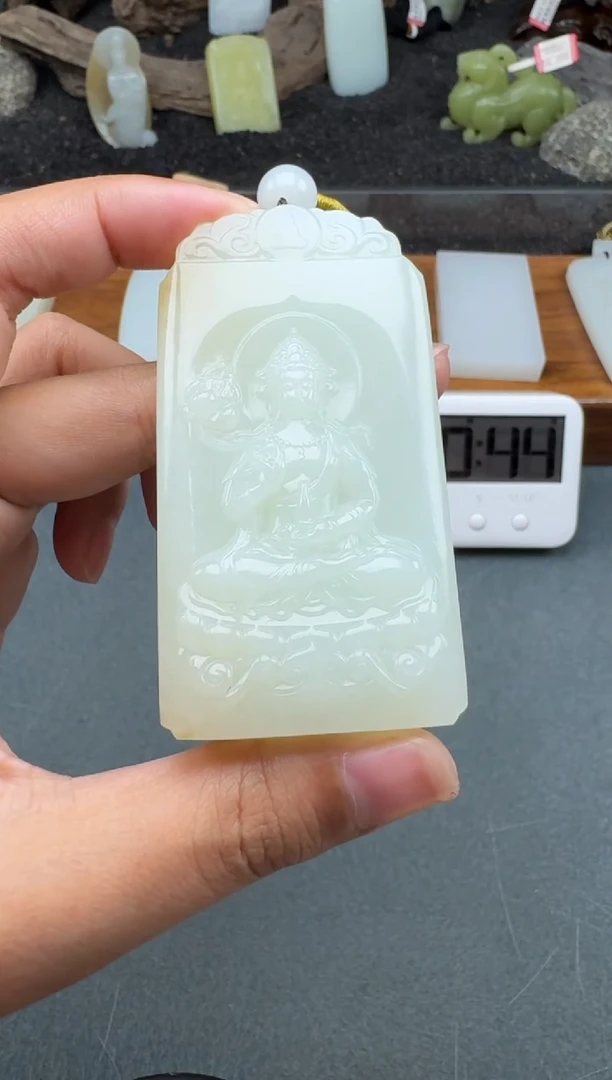 颈饰未镶嵌和田玉1