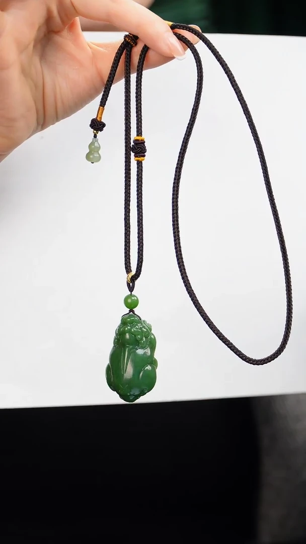 【闪购商品】和田玉（碧玉）吊坠(赠链)未镶嵌和田玉碧玉貔貅吊坠