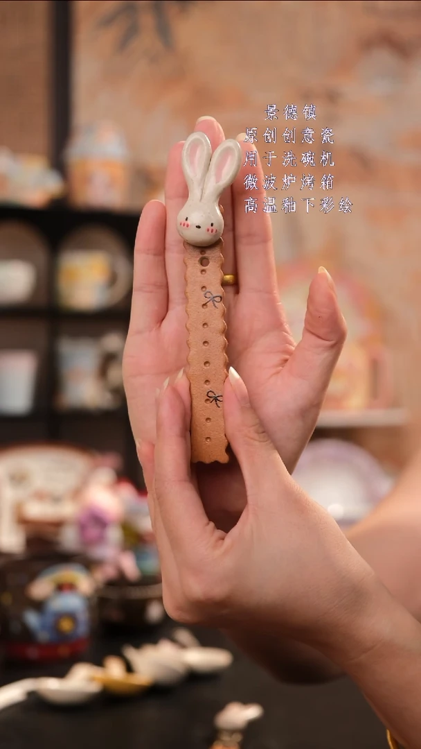 摆件景德镇手工手绘设计师款