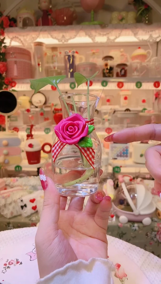 浮雕小花瓶—手工制作品质好！