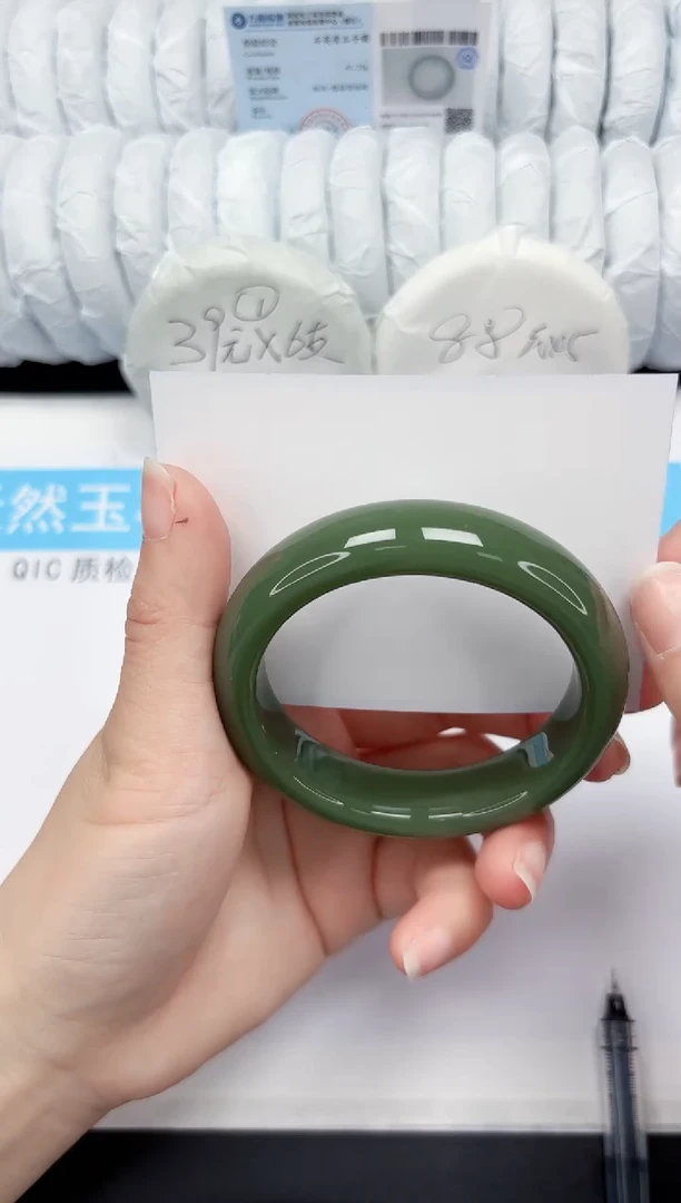 【闪购商品】石英质玉手镯未镶嵌16-56.5